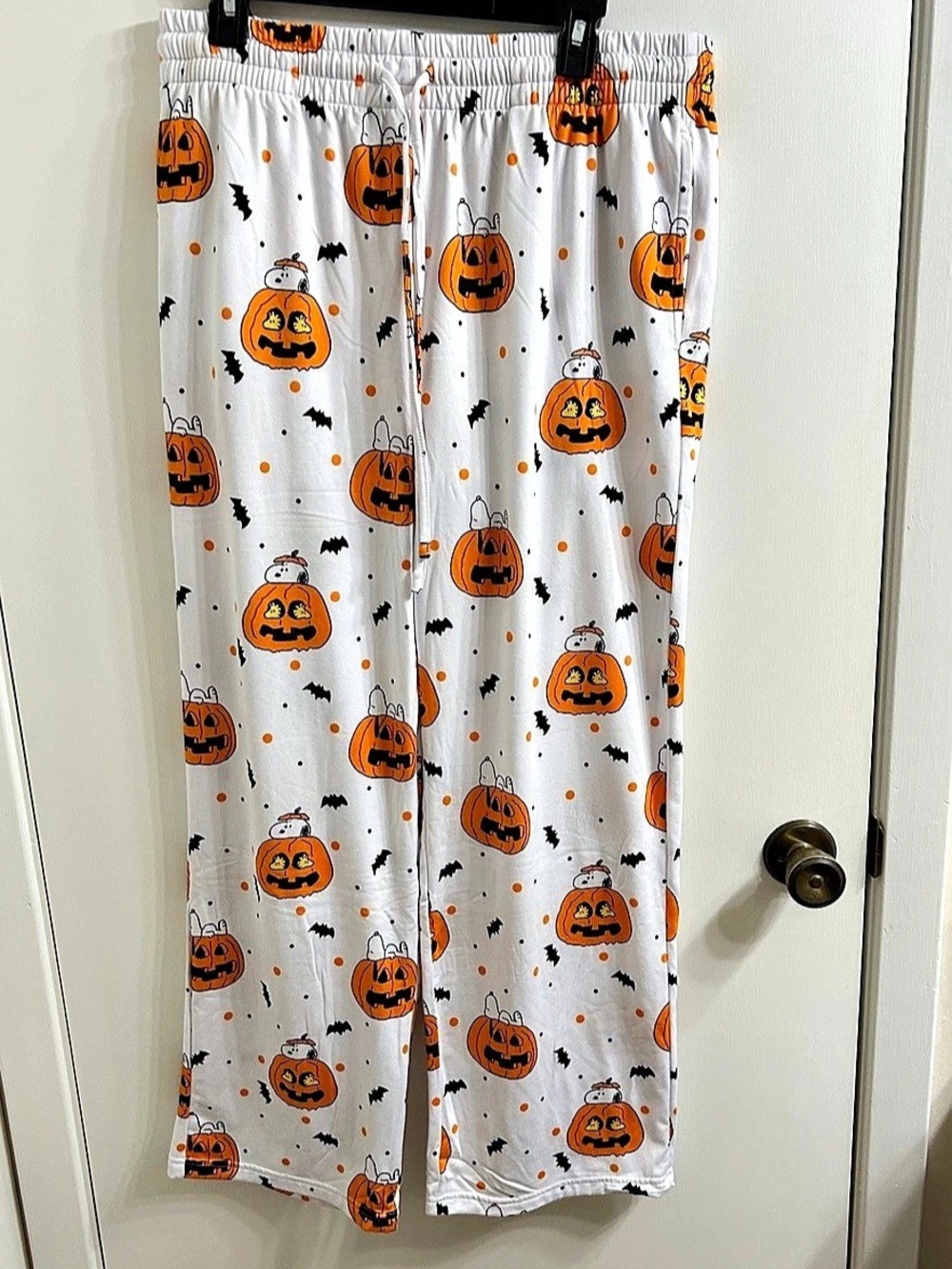 PEANUTS Lounge Pant Snoopy & Pumpkins Lounge Pants White & Orange Size Large NWT